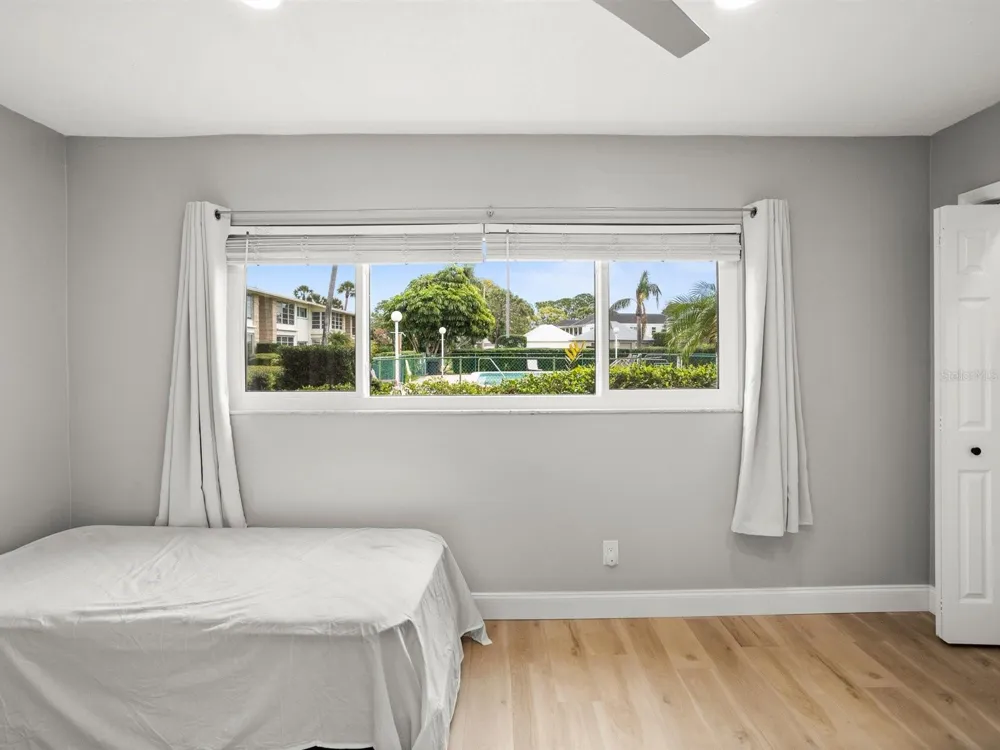 8303 BARDMOOR BOULEVARD #105 Seminole, FL 33777