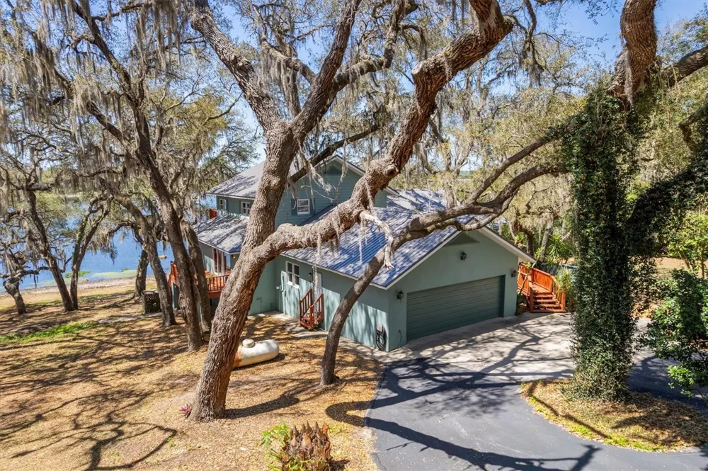 111 KIRBY TRAIL Melrose, FL 32666