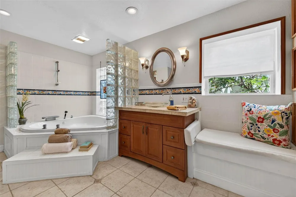 342 2ND AVENUE Tierra Verde, FL 33715