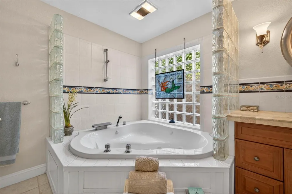 342 2ND AVENUE Tierra Verde, FL 33715