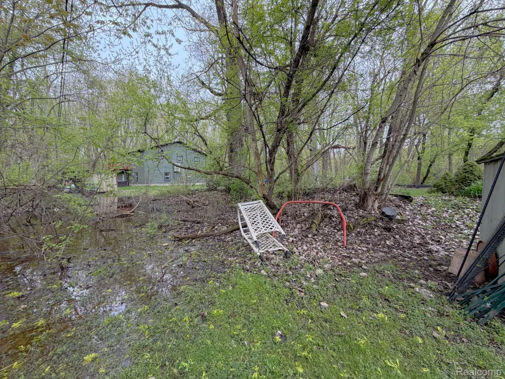 NHN Estral Crt Estral Beach Village, MI 48166