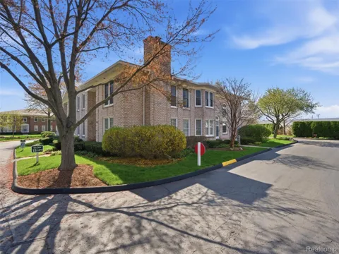 118 Windwood Pointe