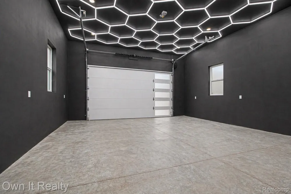 2020 Edgewater Street Frenchtown Township, MI 48162