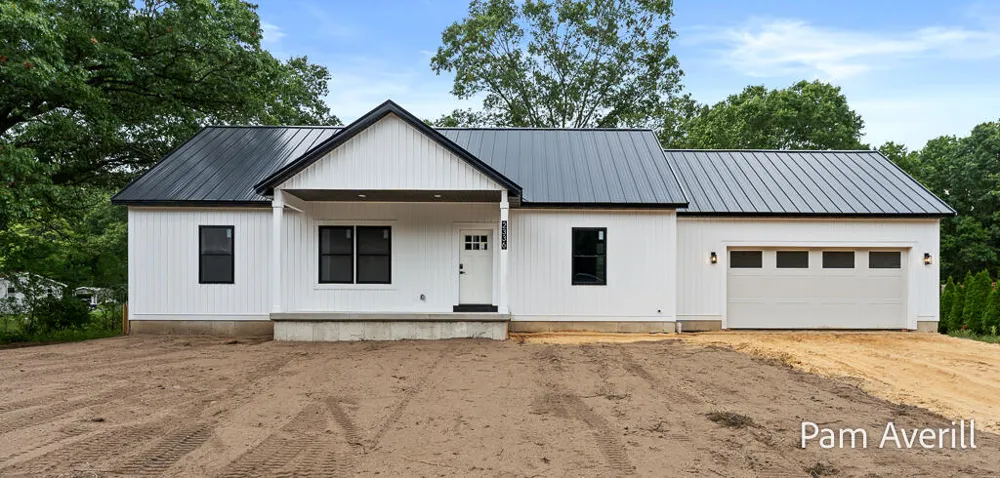 2336 Macarthur Road Muskegon Charter Township, MI 49442