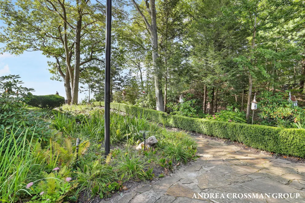4076 Fiddlers Way Laketown Township, MI 49423