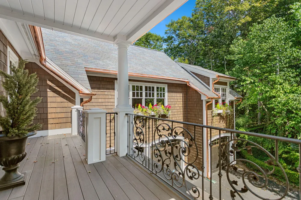 4076 Fiddlers Way Laketown Township, MI 49423