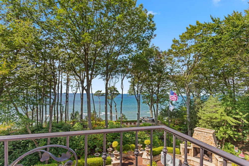 4076 Fiddlers Way Laketown Township, MI 49423