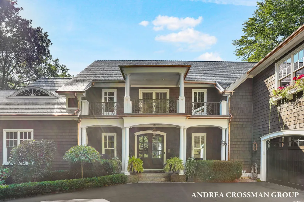 4076 Fiddlers Way Laketown Township, MI 49423