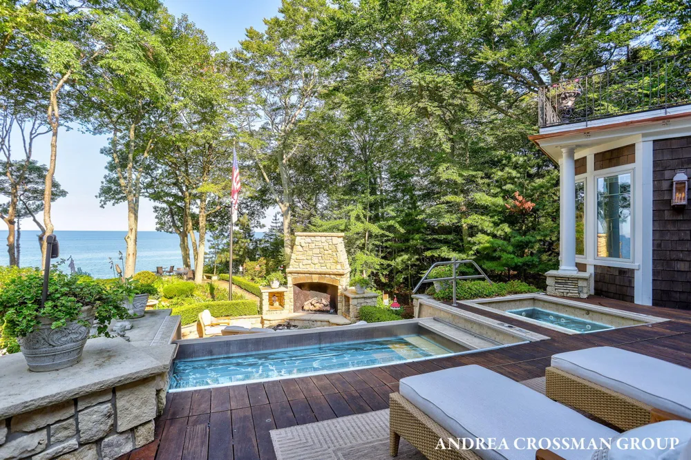 4076 Fiddlers Way Laketown Township, MI 49423