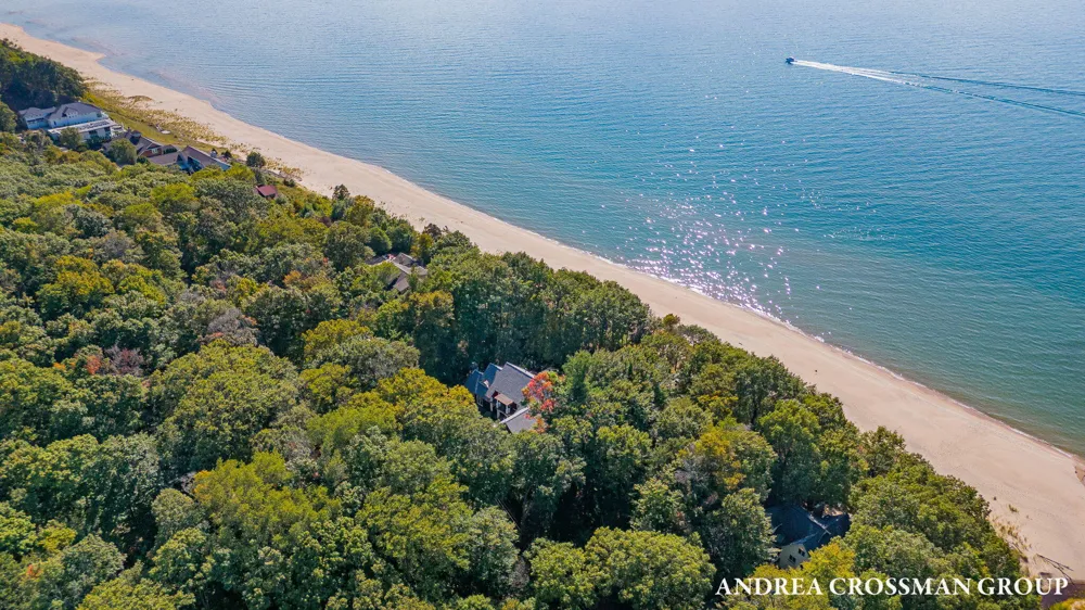 4076 Fiddlers Way Laketown Township, MI 49423