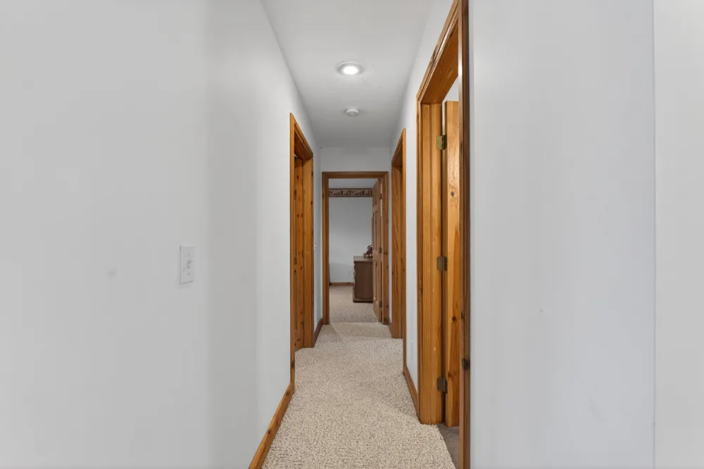 20200 Hibma Road Burdell Township, MI 49688