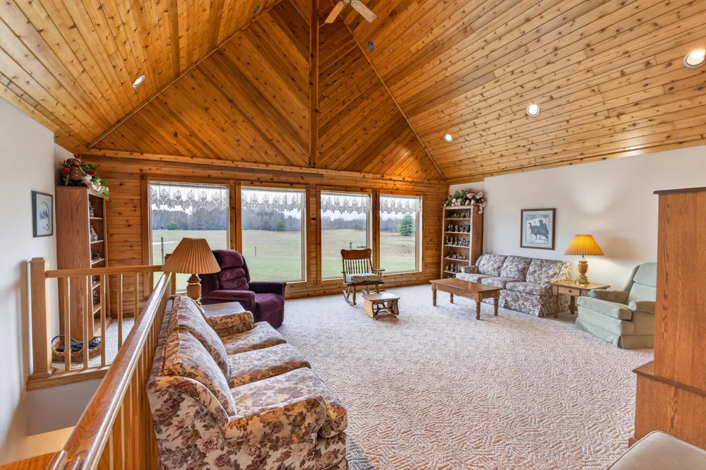 20200 Hibma Road Burdell Township, MI 49688