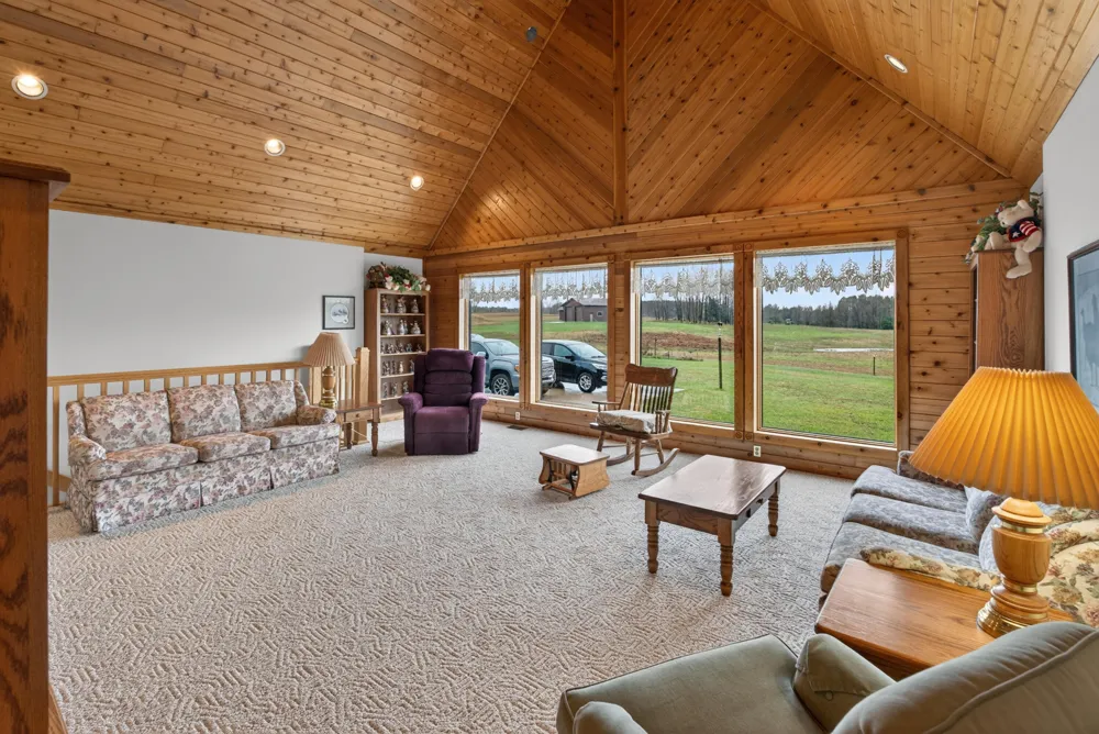 20200 Hibma Road Burdell Township, MI 49688