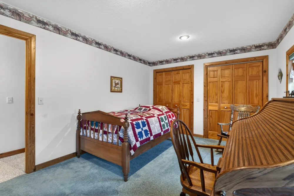 20200 Hibma Road Burdell Township, MI 49688