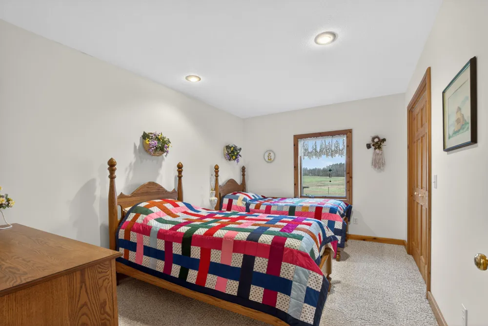 20200 Hibma Road Burdell Township, MI 49688