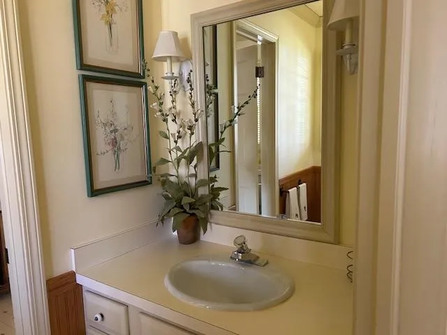 4722 Kingswood Lane Oscoda Charter Township, MI 48750