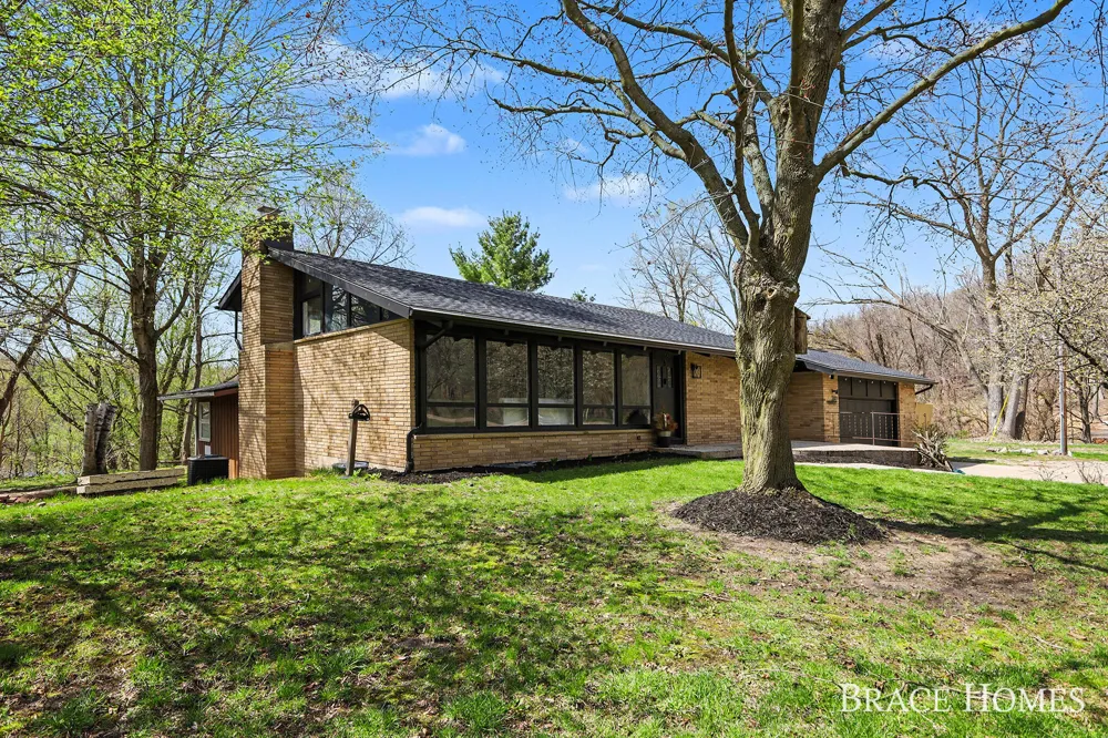 249 Thurman Street Belding City, MI 48809