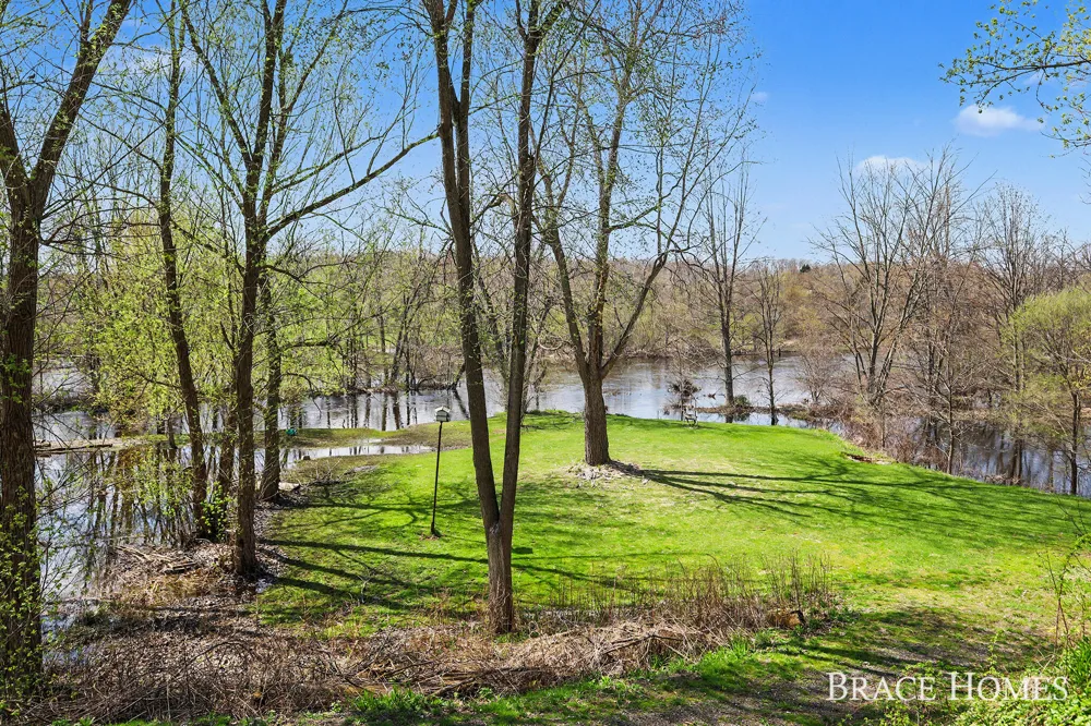 249 Thurman Street Belding City, MI 48809