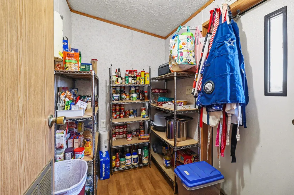 4664 S Eden Lake Road Eden Township, MI 49405