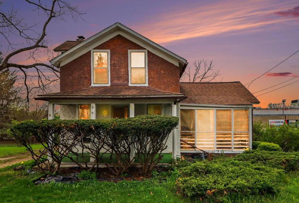 3011 Riverview Drive Kalamazoo Charter Township, MI 49004
