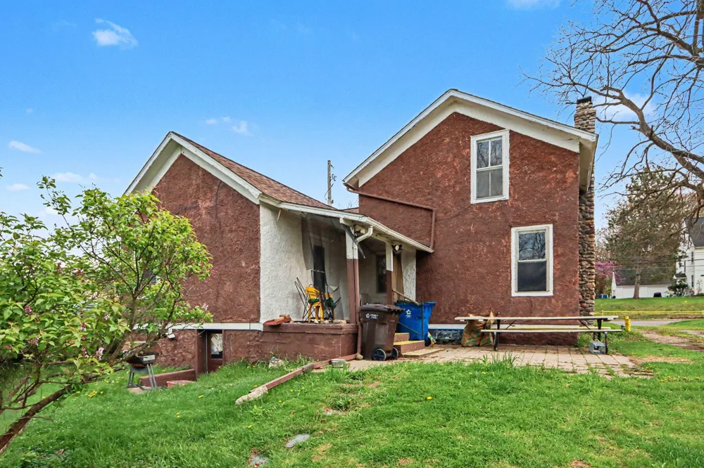 3011 Riverview Drive Kalamazoo Charter Township, MI 49004