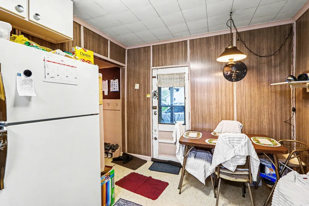 3011 Riverview Drive Kalamazoo Charter Township, MI 49004