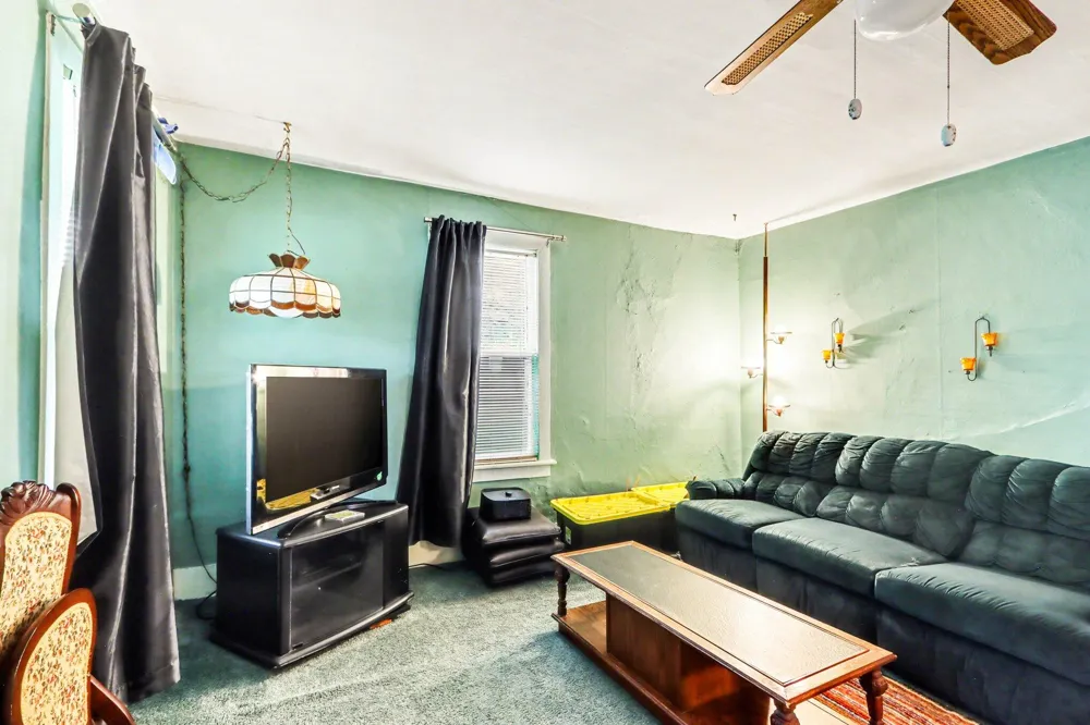 3011 Riverview Drive Kalamazoo Charter Township, MI 49004