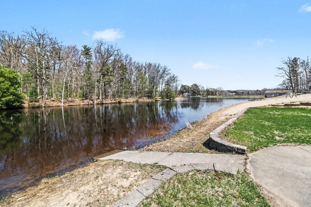 8284 W Lake Holiday Drive Golden Township, MI 49436