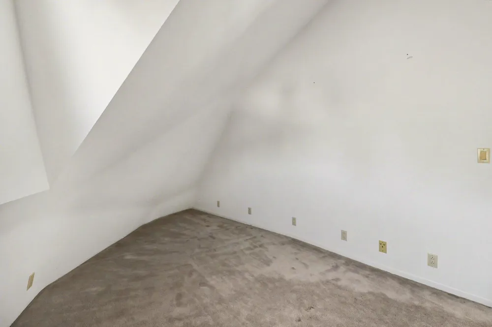 8284 W Lake Holiday Drive Golden Township, MI 49436