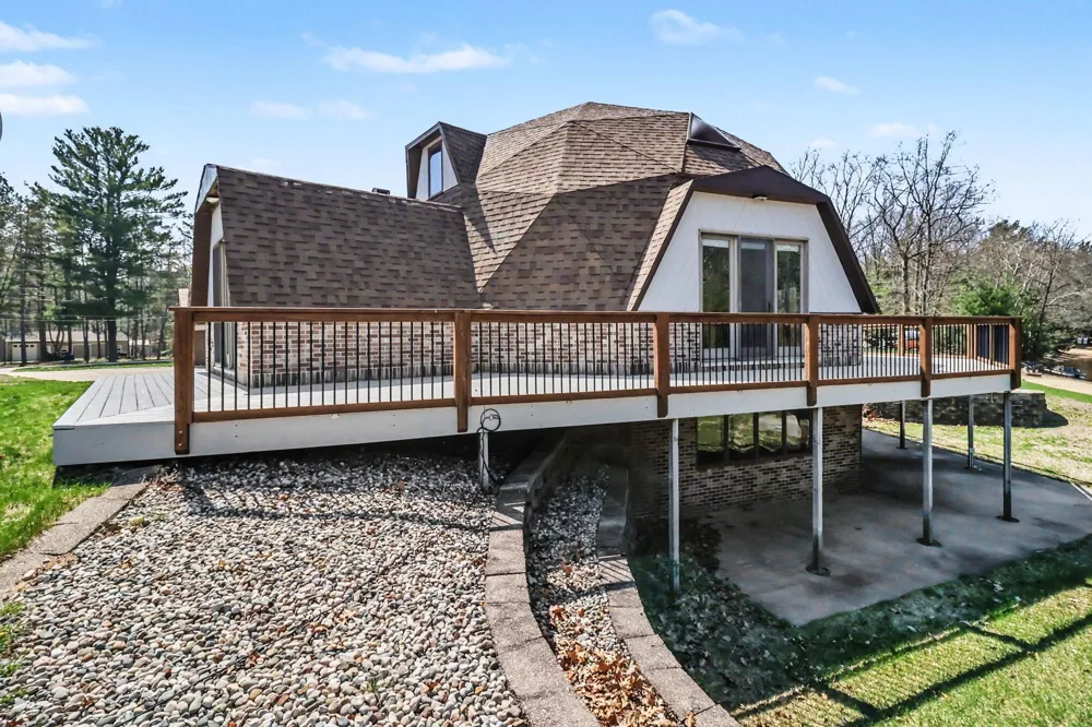 8284 W Lake Holiday Drive Golden Township, MI 49436