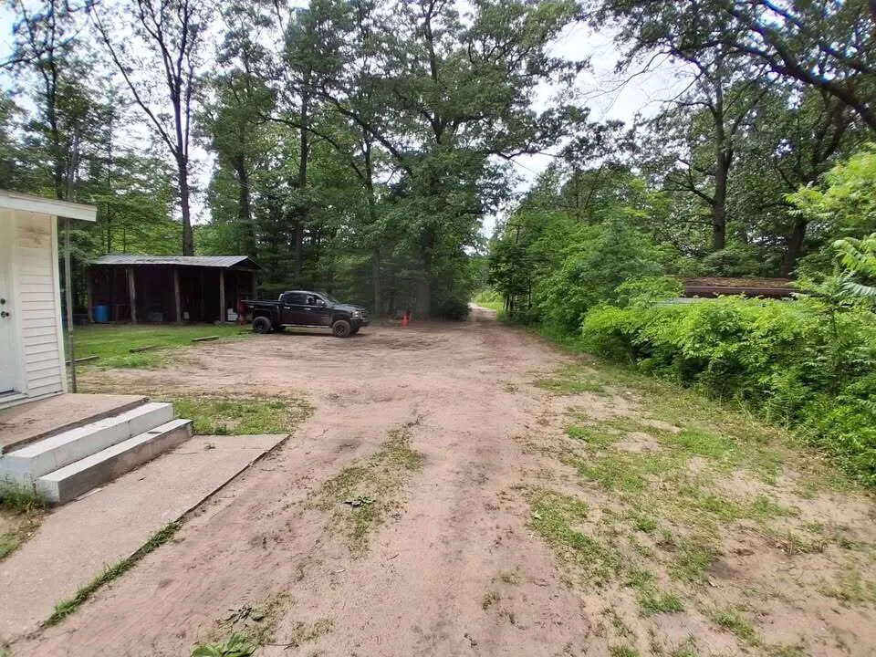 2032 S Mill Iron Road Muskegon Charter Township, MI 49442