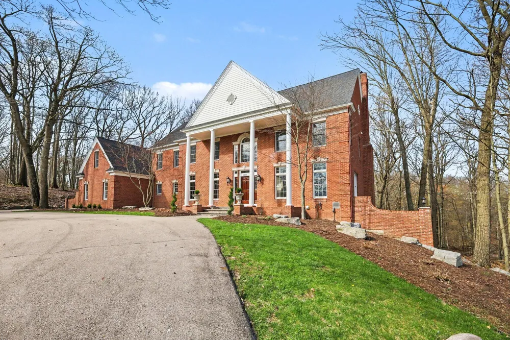 1233 Ballybunion Court SE Cascade Charter Township, MI 49546