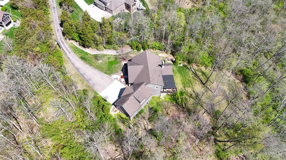 855 Willow Oak Court Clearcreek, OH 45066