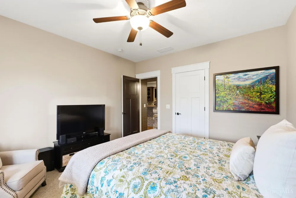 855 Willow Oak Court Clearcreek, OH 45066