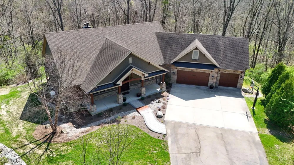 855 Willow Oak Court Clearcreek, OH 45066