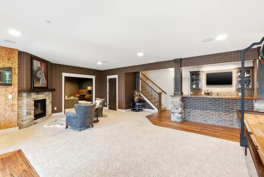 855 Willow Oak Court Clearcreek, OH 45066