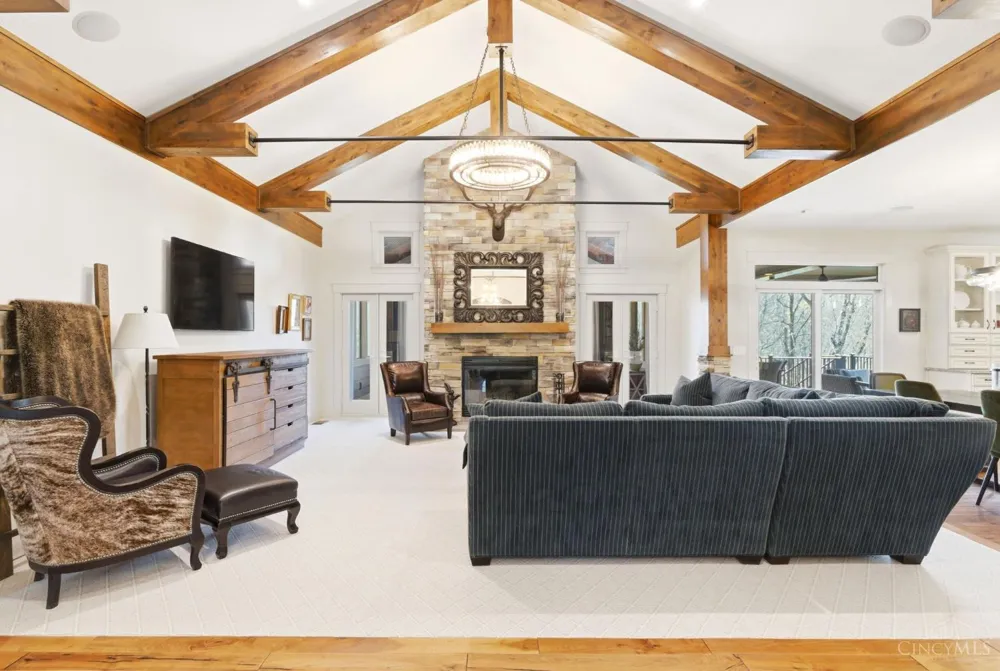 855 Willow Oak Court Clearcreek, OH 45066