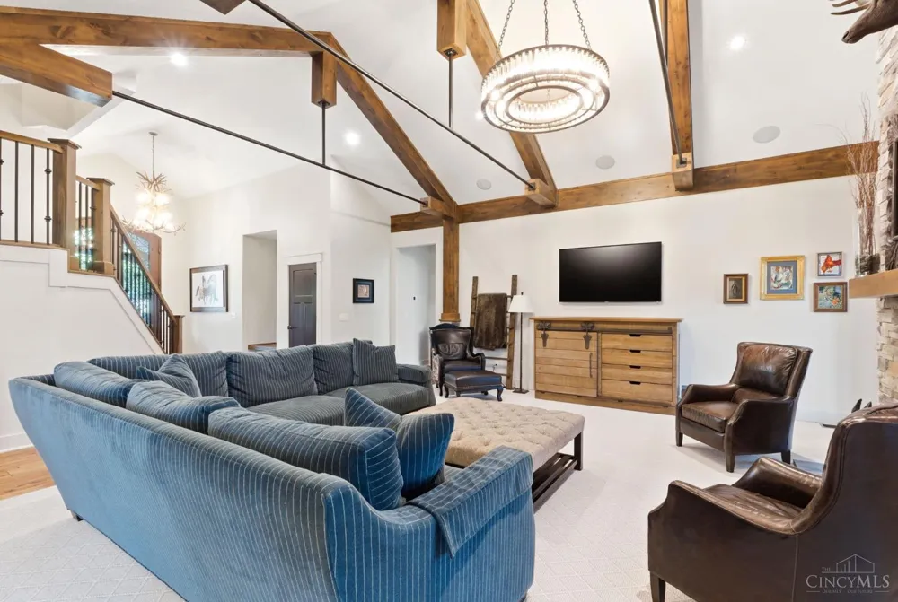 855 Willow Oak Court Clearcreek, OH 45066