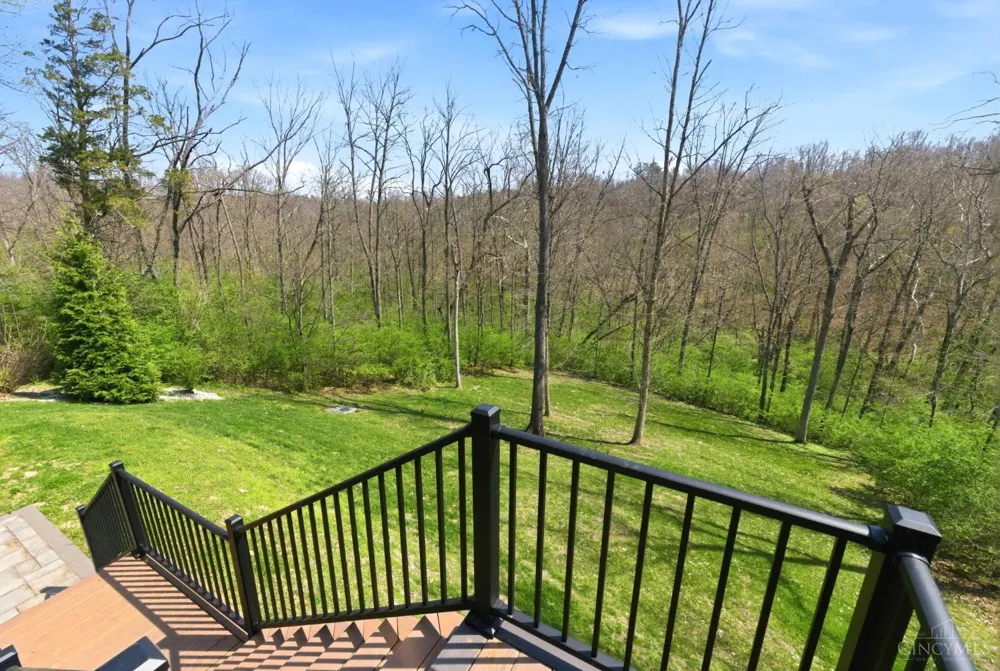 855 Willow Oak Court Clearcreek, OH 45066