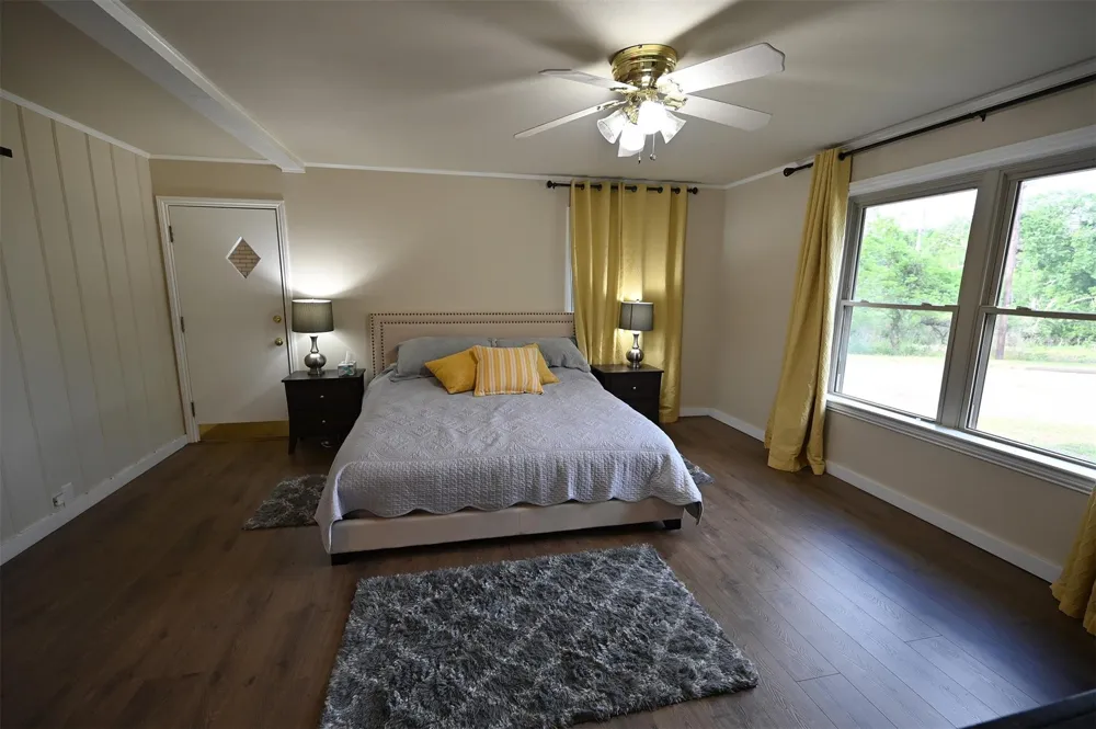 1013 Quail Lane Eagle Lake, TX 77434