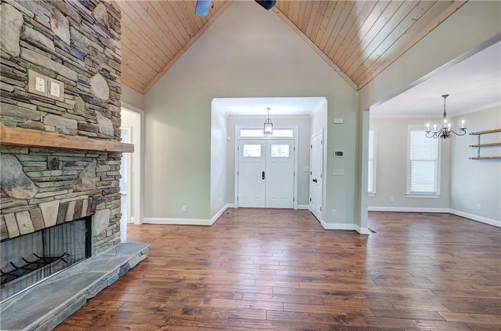 25 Mountain Creek Trail NE Fairmount, GA 30139