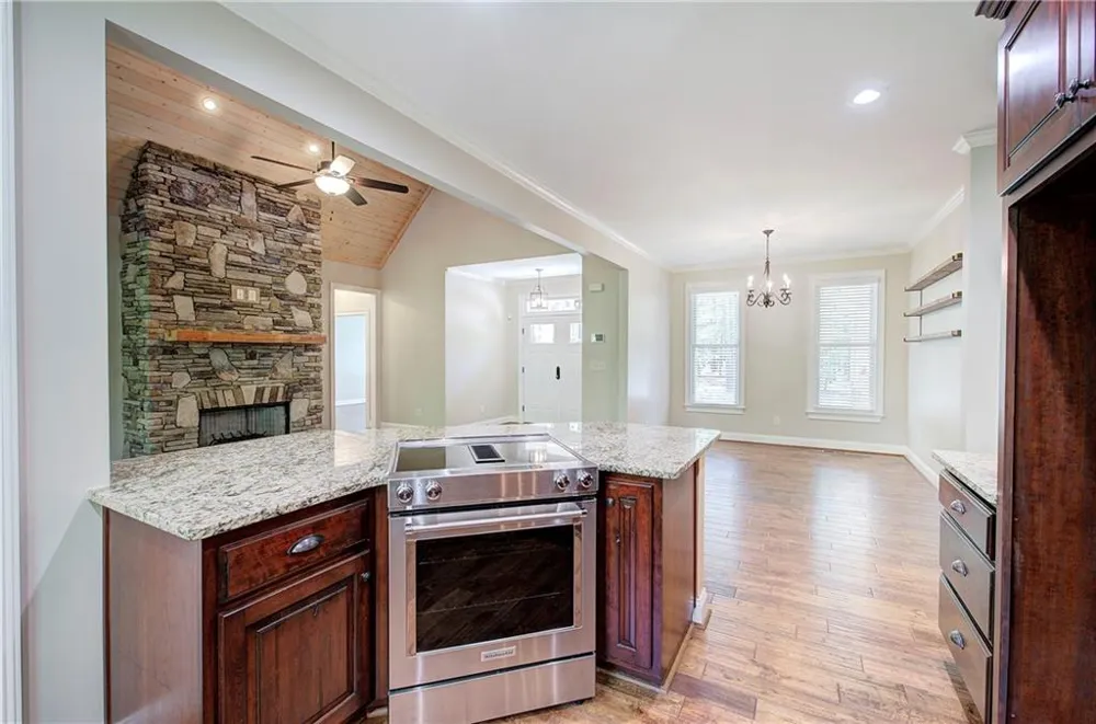 25 Mountain Creek Trail NE Fairmount, GA 30139