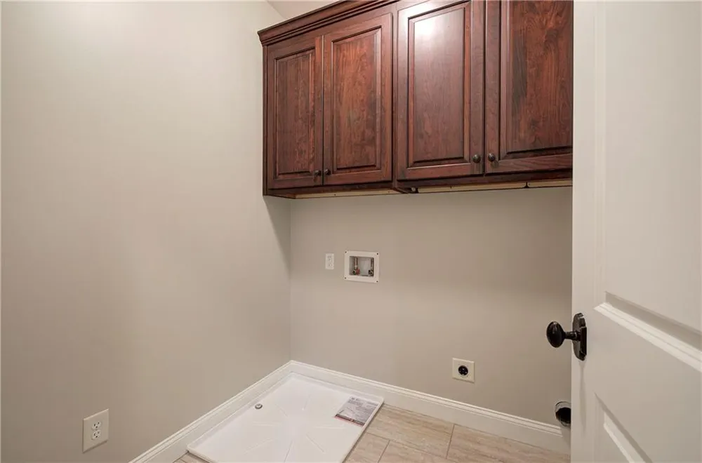25 Mountain Creek Trail NE Fairmount, GA 30139