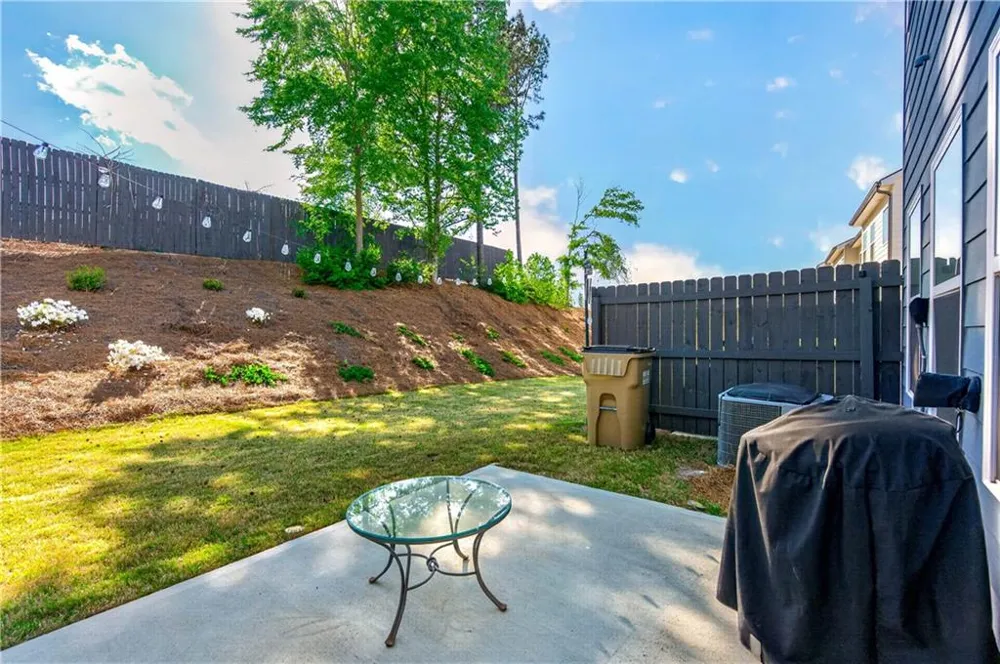 252 Regent Park Hoschton, GA 30548