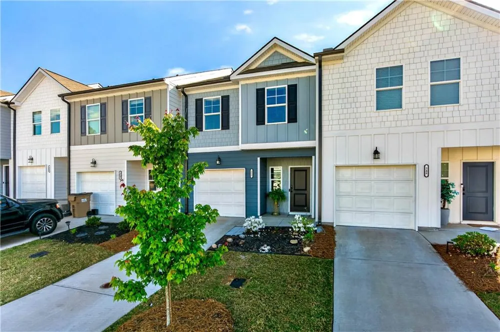 252 Regent Park Hoschton, GA 30548