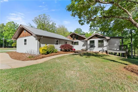 6632 Mountain Meadow Drive