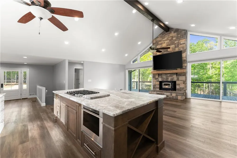 6632 Mountain Meadow Drive Clermont, GA 30527