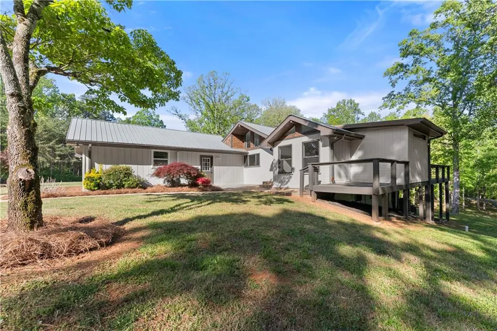6632 Mountain Meadow Drive Clermont, GA 30527