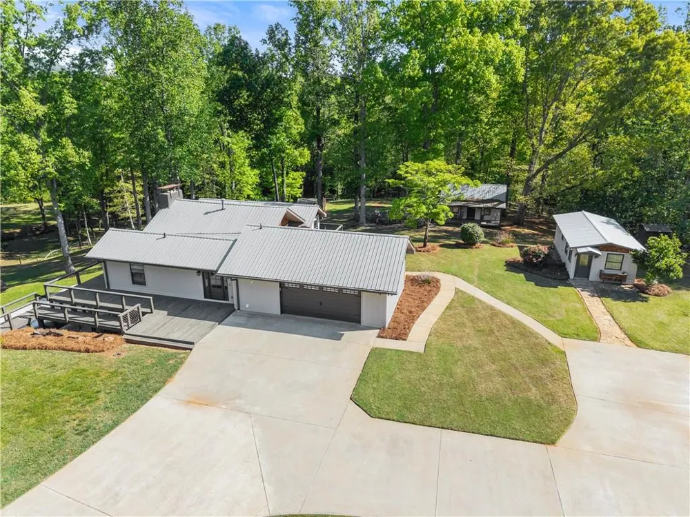 6632 Mountain Meadow Drive Clermont, GA 30527