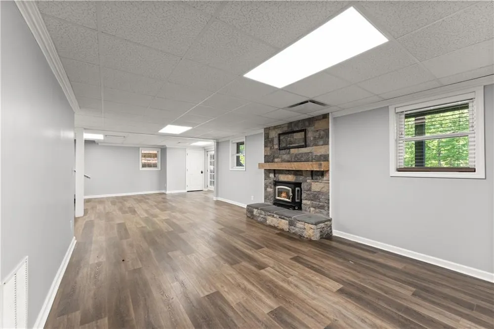 6632 Mountain Meadow Drive Clermont, GA 30527